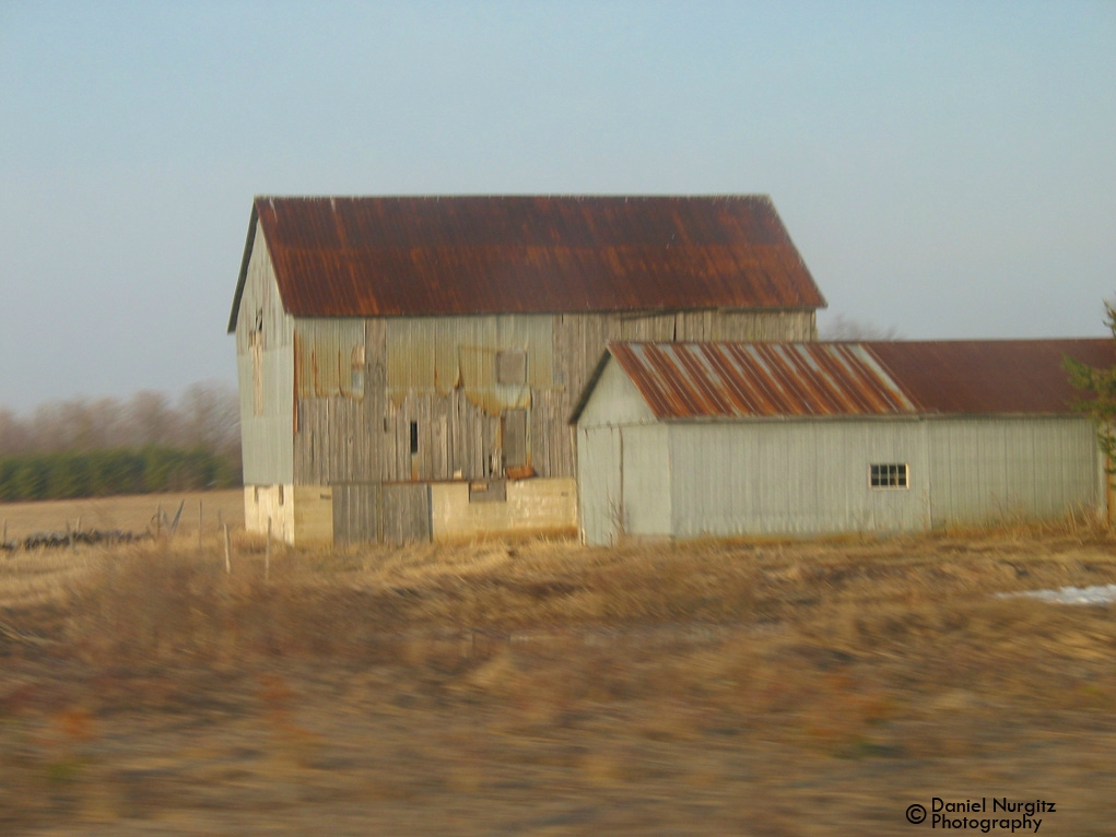 The old barn on Highway 10